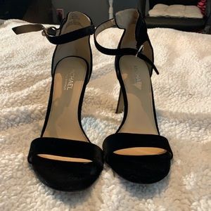 Micheal Shannon heels